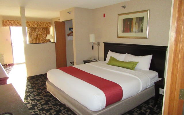 Express Suites Riverport Inn & Suites