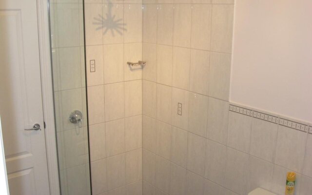 Lochnagar Barossa - Adults Only