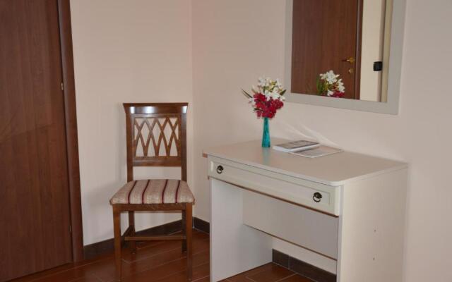 Bed And Breakfast Piano Del Re