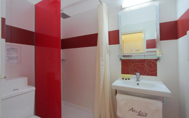 Attalos Hotel