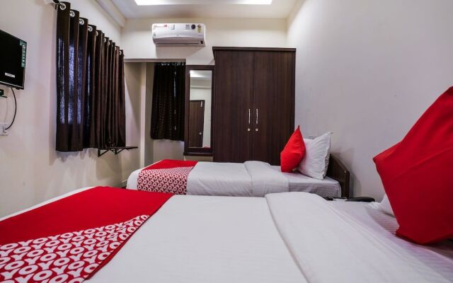 OYO 13163 Jaswitha Homes