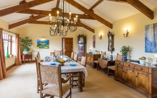 Ael Y Bryn Bed and Breakfast