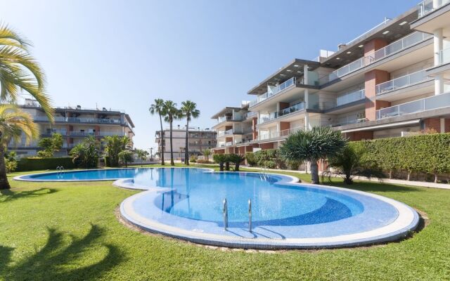 Happy - Apartment With Shared Pool in Oliva Nova