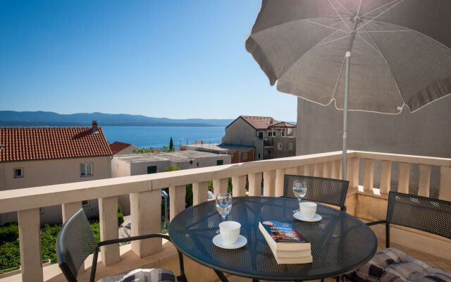 Ratac Apartments