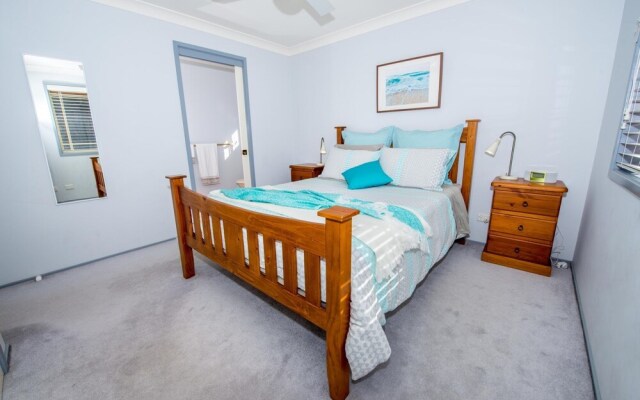 Rocky Pt Rd 83A - Fingal Bay