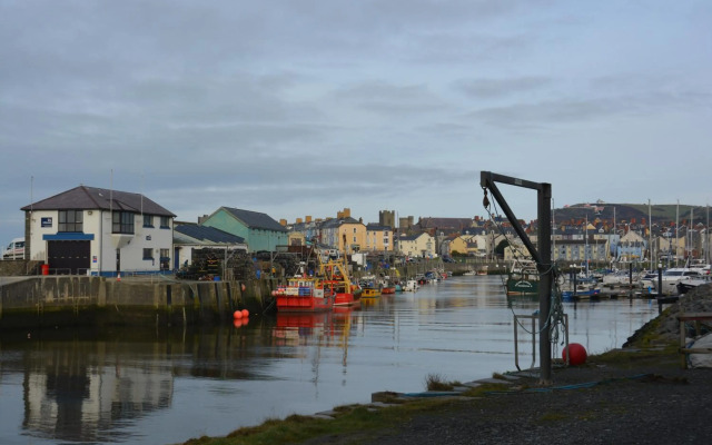 Private apartment. Aberystwyth Town Centre.