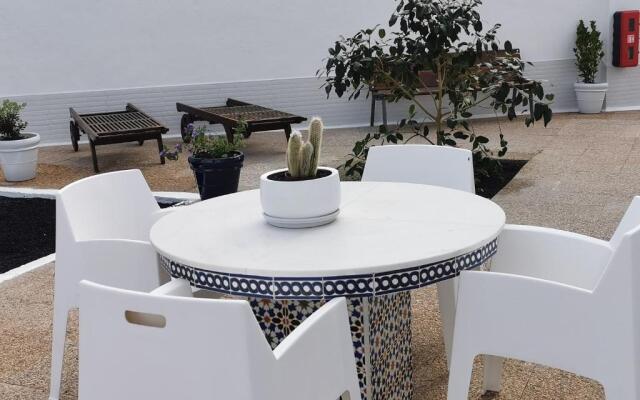 Apartamentos Anjomacar I
