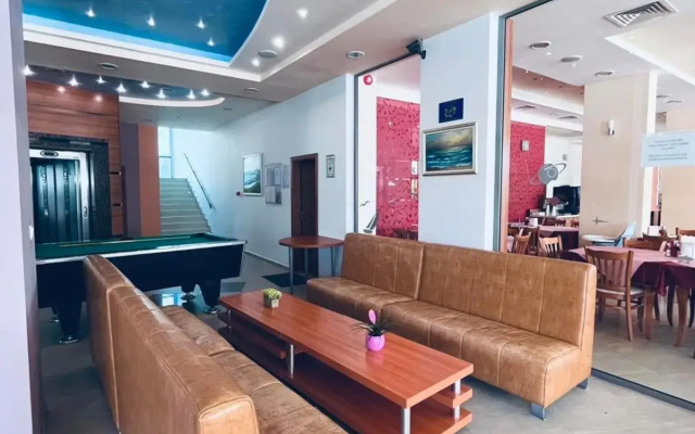 Hotel RIAGOR