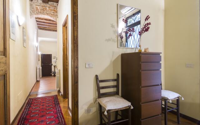 Romantic and Charming Apartments