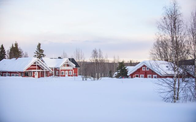 Holiday Village Kuukiuru