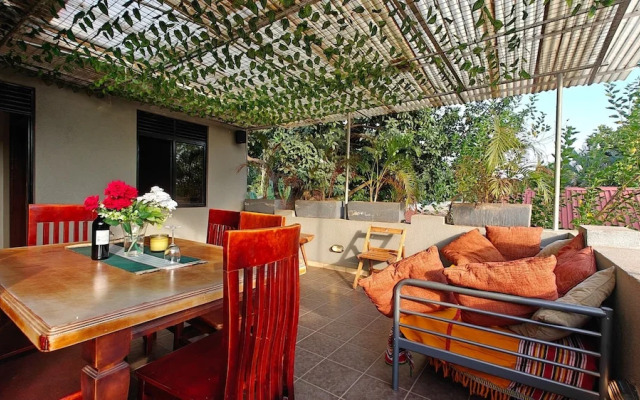 Entebbe Coffee Lodge