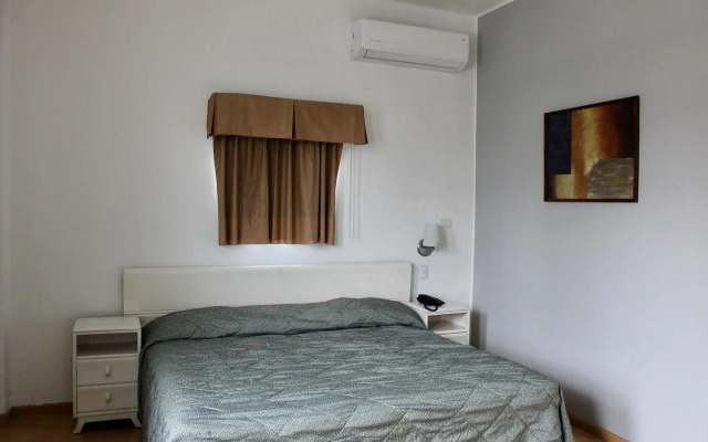 Hotel Plaza del Arco Express
