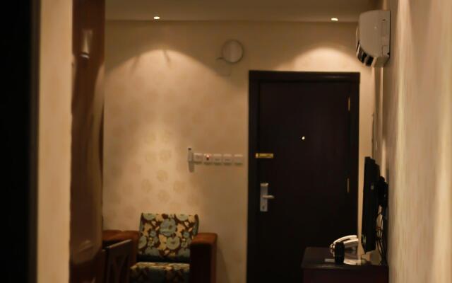 Rest Night Hotel Suites - Al Falah