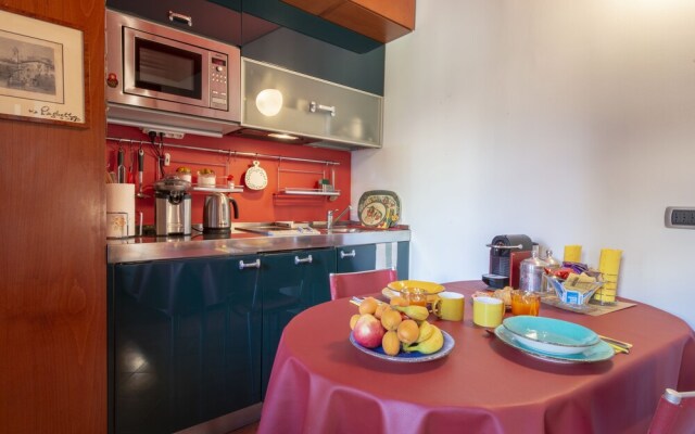 Santo Stefano - 3721 - Milan - Hld 37526