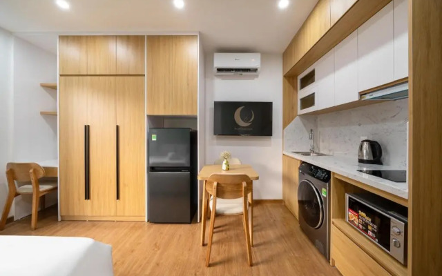 Moonlit Suites Hotel