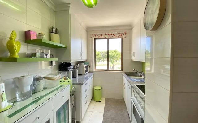Vilamoura Central 7 With Pool by Homing