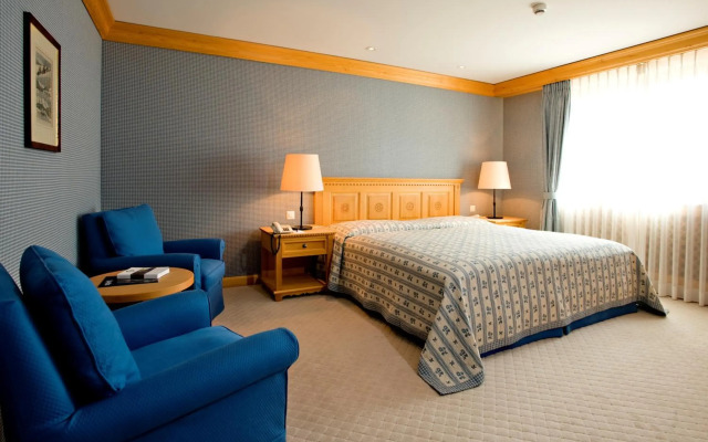 Crystal Hotel