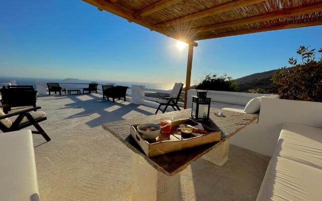 Serifos Stone Villas