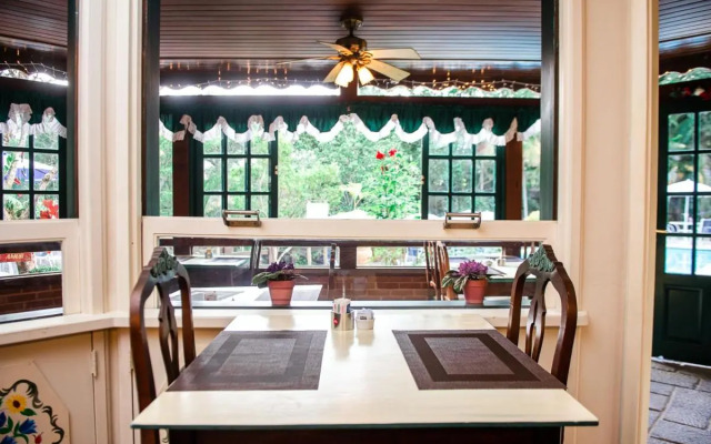 Urikana Boutique Hotel