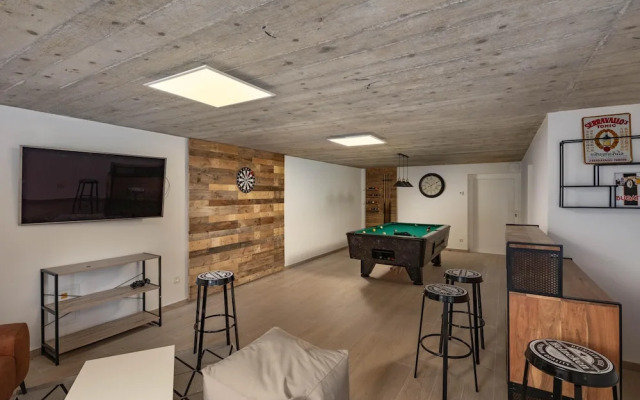 Luxury Villa Dana Indoor Pool and Sauna