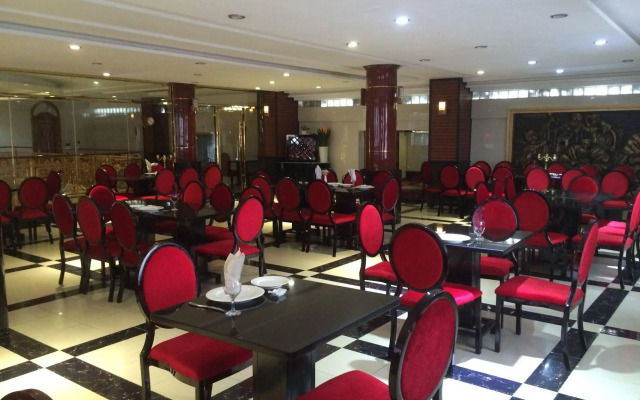 Sun Beach Hotel