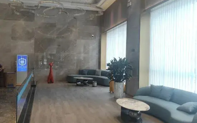 Green View Hotel (Foshan Xiqiao Mountain Qian Guo Qing Store)