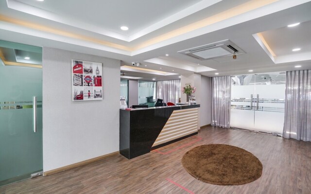 Capital O 90490 Zaques Hotel