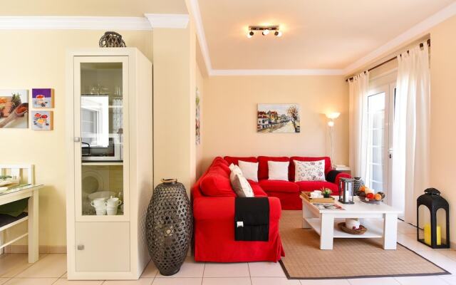 Penthouse in Mogan IV With Terrace