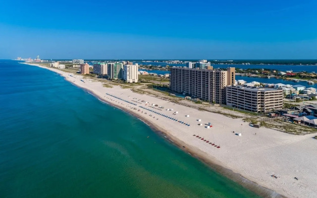 Phoenix X 617 3 Bedroom Condo