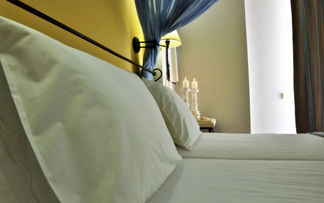 Golden Bay Hotel