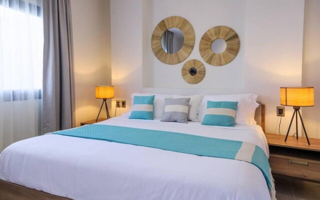 Modern and Spacious Condo Steps From the Beach