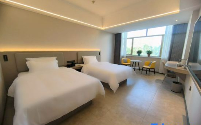 Hutubi Shuguang Hotel