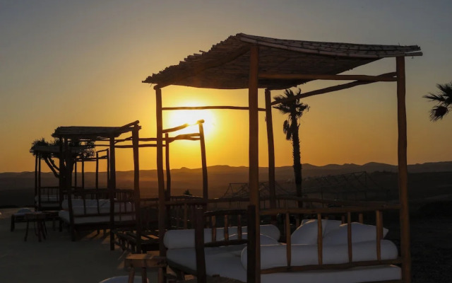 Kal Tenere Agafay Luxury Camp
