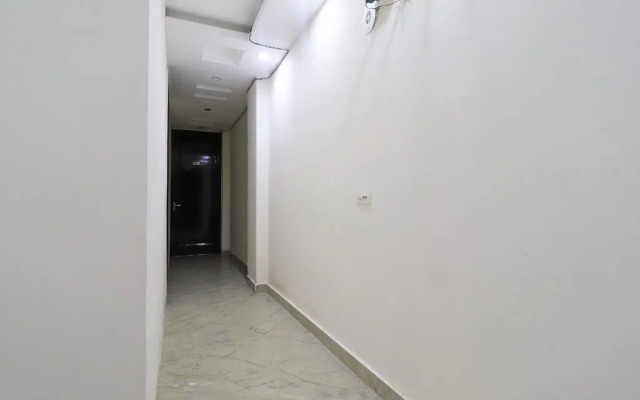 Superb Stay by OYO Rooms