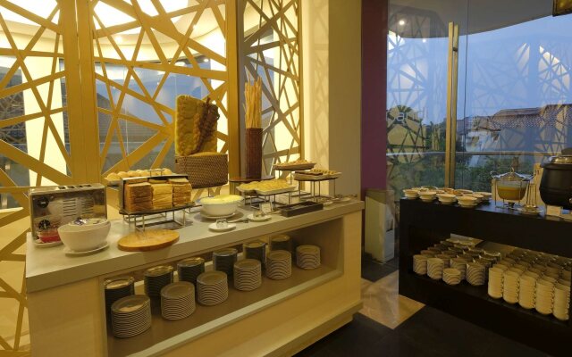 Brits Hotel Puri Indah
