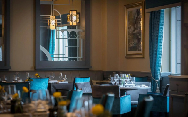 The College Green Hotel Dublin, Autograph Collection