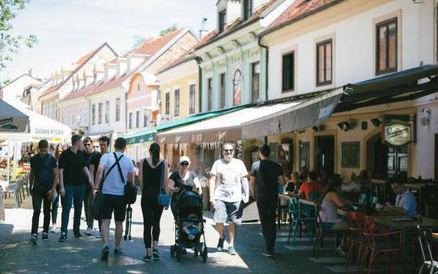 Servus Zagreb Apartments