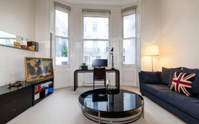 Eson2 - The Dawson Place in Notting Hill