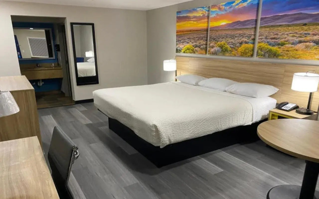 Days Inn by Wyndham El Paso West