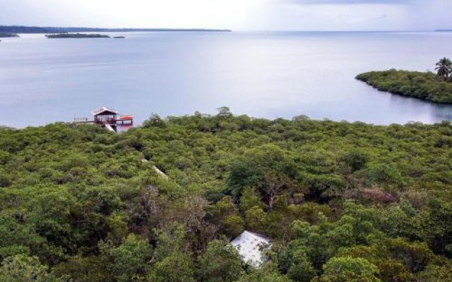 Tranquilo Bay Eco Adventure Lodge- All Inclusive
