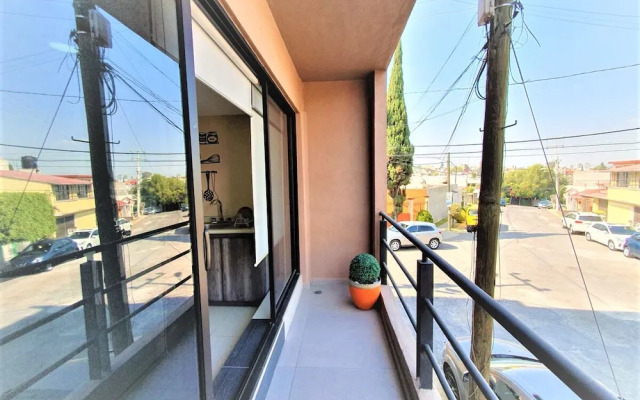 S02 Suite 2 min del TEC Wifi Terraza