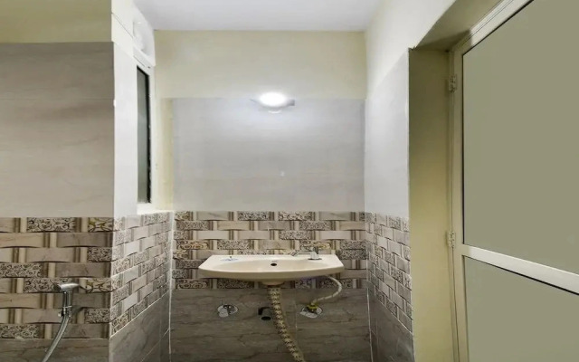 Hotel Sethi Palace by OYO Rooms