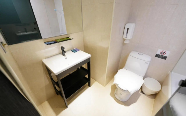 Puremeworld Hotel