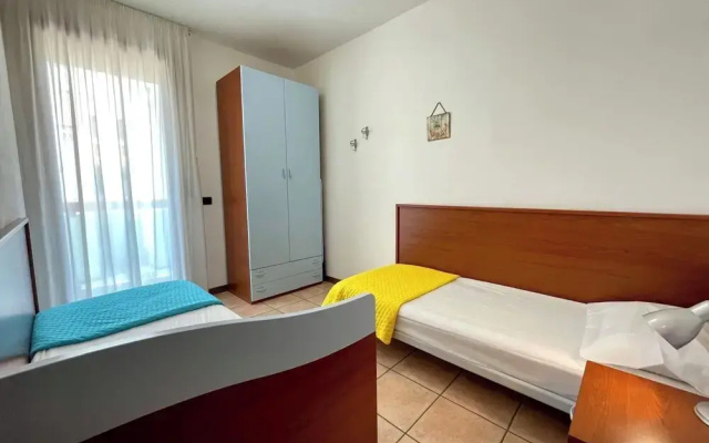 Cozy Apartment With Shared Pool