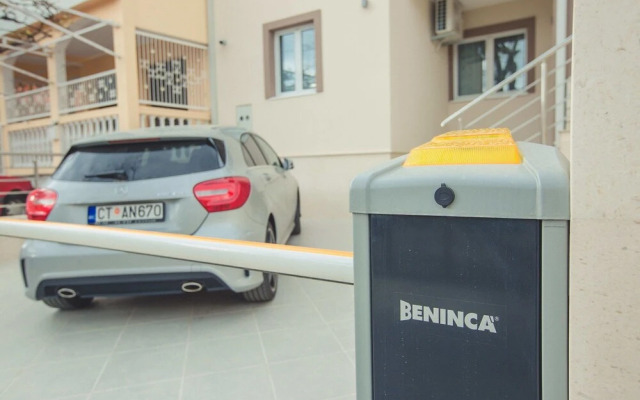 Nino Superior, Standard Triple Studio With sea View, No.5