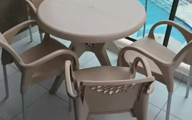 Makia Muro Alto 204D by La Playa