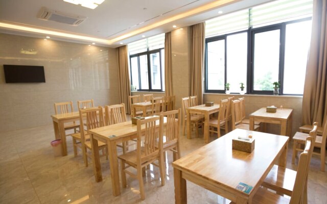 GreenTree Inn Changzhou Intrenational Airport Express Hotel