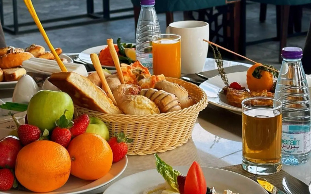 Le Reve Hotel
