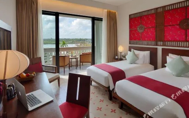 Chillax Old Town Villa