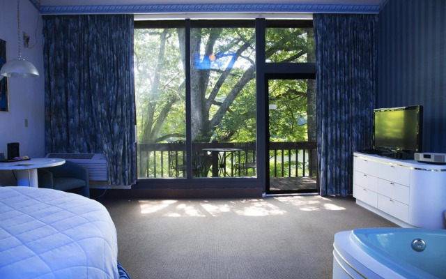 Pocono Palace Resort